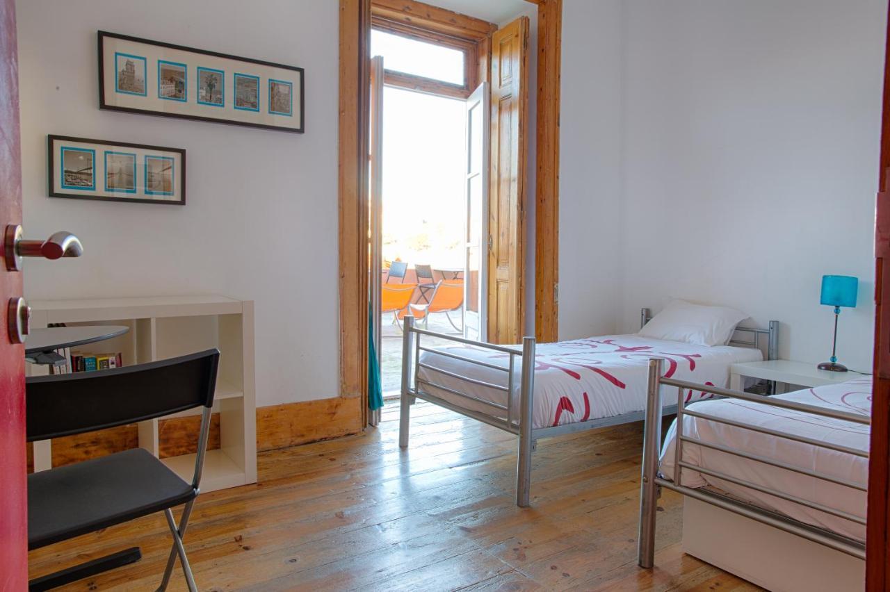 Zweibettzimmer mit Gemeinschaftsbad