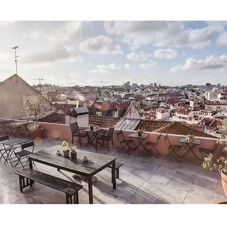 This Is Lisbon Hostel-3